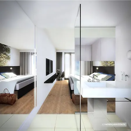 Amano Grand Hotel 4*