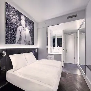 Amano Grand 4* Berlino