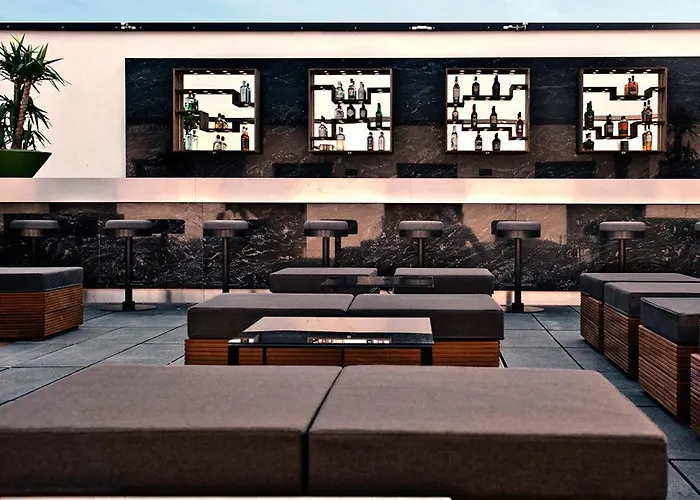 Amano Grand Hotel 4*